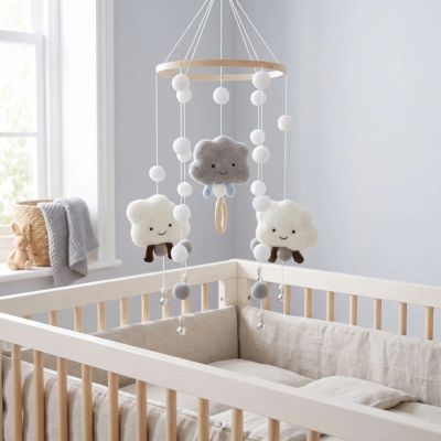 mobile bebe nuage gris