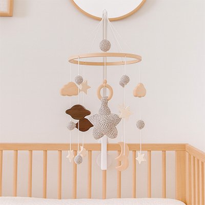 Mobile bébé étoile grise