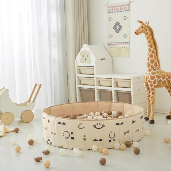 Balle piscine a balle assorti avec décor