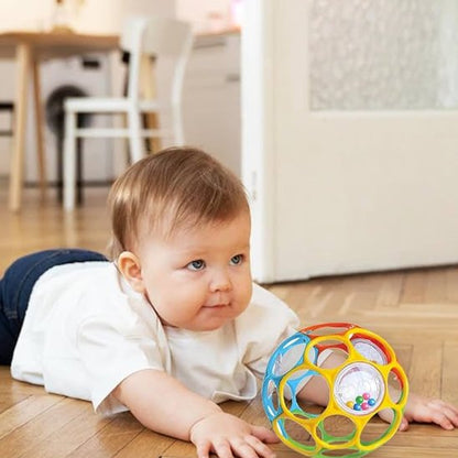 Hochet bébé  jouet au salon