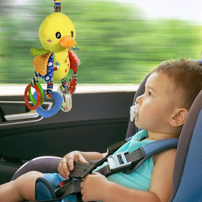 Hochet caneton un compagnon du bébé dans la voiture des parents