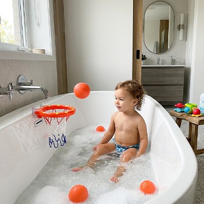 Jouet bain bébé  panier accroché à la baignoire
