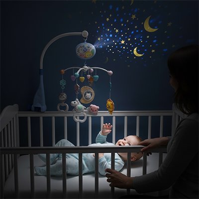 Mobile musical bébé étoiles et lune au plafond
