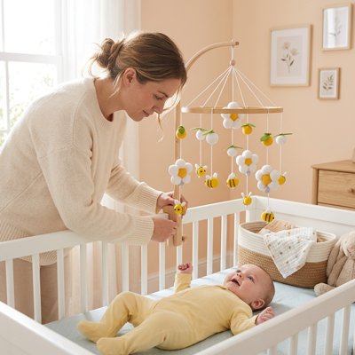 Mobile pour bébé abeille jaune