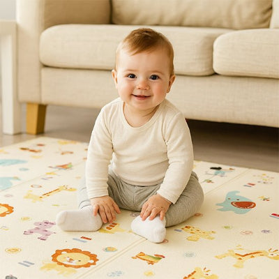tapis d'éveil bébé souriant