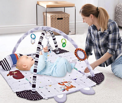 tapis d'éveil bebe tipi maman protectrice